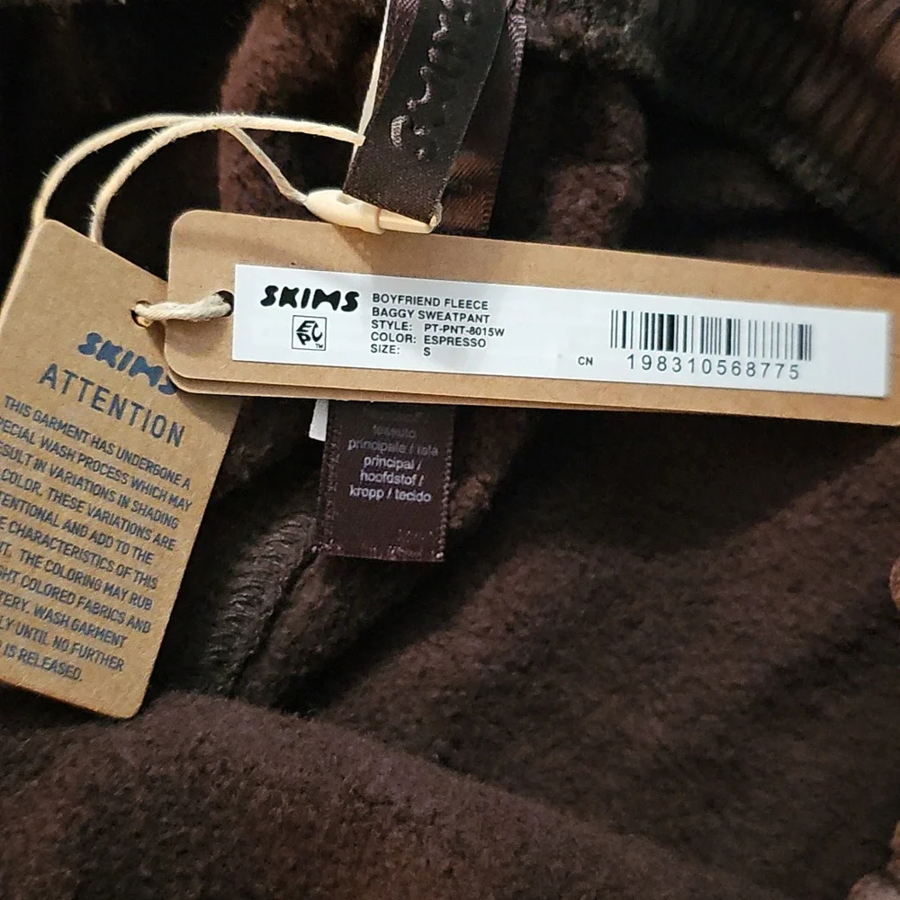 SKIMS NWT Boyfriend Fleece Oversized Straight Leg Pant - Espresso in size Small - Picture 7 of 8